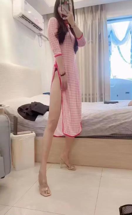美腿少妇琳琳